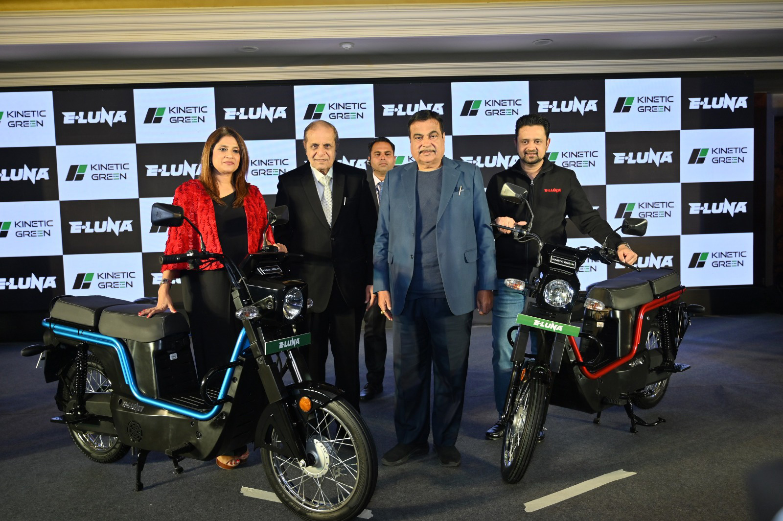 E-Luna showroom in ranchi